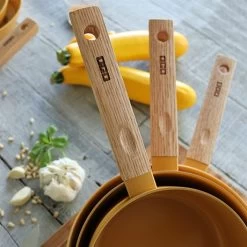 Casserole Ector Induction Aluminium Revêtu Manche En Bois 16 Cm Jaune -Magasin De Fournitures De Cuisine À Domicile 108002 2 1 Casserole Ector induction aluminium revetu manche en bois 16 cm jaune Ogo