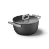 Smeg Faitout Bas Aluminium Antiadhésif 24 Cm Noir Mat Avec Couvercle En Verre Trempé 1 Smeg Faitout Bas Aluminium Antiadhésif 24 Cm Noir Mat Avec Couvercle En Verre Trempé -Magasin De Fournitures De Cuisine À Domicile 133002 0 1 Faitout bas aluminium antiadhesif 24 cm noir mat avec couvercle en verre trempe Smeg