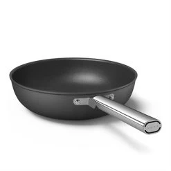Smeg Wok Aluminium Antiadhésif 30 Cm Noir Mat -Magasin De Fournitures De Cuisine À Domicile 133005 2 4 Wok aluminium antiadhesif 30 cm noir mat Smeg