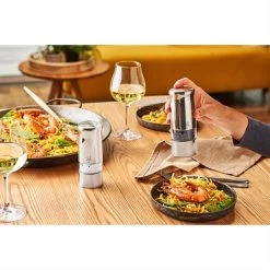 Peugeot Moulin à Sel électrique Zeli 7 Peugeot Moulin à Sel électrique Zeli -Magasin De Fournitures De Cuisine À Domicile 20089 2 2 Moulin a sel electrique Zeli Peugeot