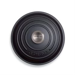 Le Creuset Cocotte Fonte Rond 24 Cm Noir -Magasin De Fournitures De Cuisine À Domicile 213178 1 2 Cocotte fonte rond 24 cm noir Le Creuset