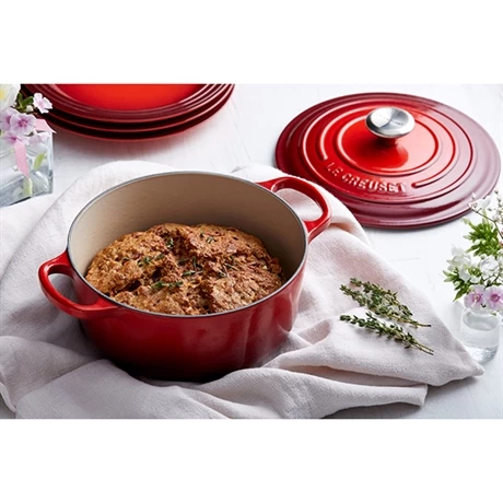 Le Creuset Cocotte Fonte Rond 20 Cm Cerise 5 Le Creuset Cocotte Fonte Rond 20 Cm Cerise – Image 3