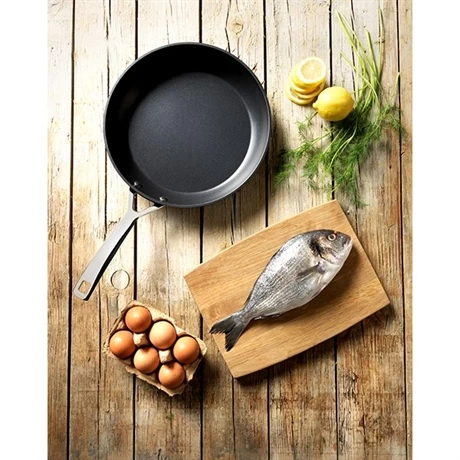 Le Creuset Poêle 24 Cm Les Forgées 4 Le Creuset Poêle 24 Cm Les Forgées – Image 2