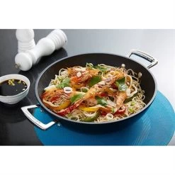Le Creuset Wok Les Forgées 28 Cm -Magasin De Fournitures De Cuisine À Domicile 23803 1 4 Wok Les Forgees 28 cm Le Creuset