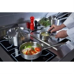 De Buyer Sauteuse Bord Droit Inox 20 Cm Prim'Appety -Magasin De Fournitures De Cuisine À Domicile 272039 1 2 Sauteuse bord droit inox 20 cm Prim Appety De Buyer