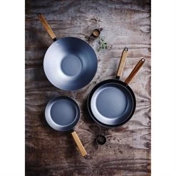 BEKA Poêle Wok Nomad 31 Cm -Magasin De Fournitures De Cuisine À Domicile 28184 2 3 Poele wok Nomad 31 cm Beka