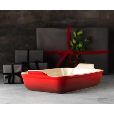 Le Creuset Plat Rectangulaire En Céramique émaillée 32 Cm Cerise 6 Le Creuset Plat Rectangulaire En Céramique émaillée 32 Cm Cerise – Image 4