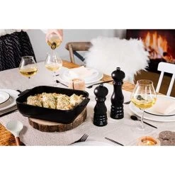 Peugeot Plat à Four Céramique Appolia Rectangulaire Noir Mat 36 Cm 10 Peugeot Plat à Four Céramique Appolia Rectangulaire Noir Mat 36 Cm -Magasin De Fournitures De Cuisine À Domicile 301367 3 2 Plat a four ceramique Appolia rectangulaire noir mat 36 cm Peugeot