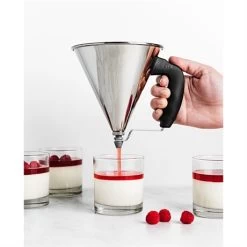 De Buyer Entonnoir à Piston Kwik Noir -Magasin De Fournitures De Cuisine À Domicile 573050 3 1 Entonnoir a piston Kwik noir De Buyer