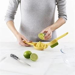 Joseph Joseph Presse-agrumes JuiceMax -Magasin De Fournitures De Cuisine À Domicile 606038 2 1 Presse agrumes JuiceMax Joseph Joseph