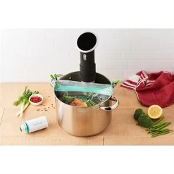 Kit Pompe Et Sacs Sous Vide STOR’EAT F93867 -Magasin De Fournitures De Cuisine À Domicile 606062 3 3 Kit pompe et sacs sous vide STOR EAT F93867 Mastrad