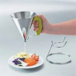 De Buyer Entonnoir à Piston Vert -Magasin De Fournitures De Cuisine À Domicile 67351 3 1 Entonnoir a piston vert De Buyer