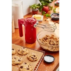 KitchenAid Batteur à Main électrique Sans Fil 7 Vitesses Rouge Empire 5KHMB732EER 10 KitchenAid Batteur à Main électrique Sans Fil 7 Vitesses Rouge Empire 5KHMB732EER -Magasin De Fournitures De Cuisine À Domicile 760356 3 2 Batteur a main electrique sans fil 7 vitesses rouge empire 5KHMB732EER Kitchenaid