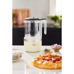 KitchenAid Hachoir électrique 2 Vitesses Sans Fil 1,18 L Crème 5KFCB519EAC 7 KitchenAid Hachoir électrique 2 Vitesses Sans Fil 1,18 L Crème 5KFCB519EAC -Magasin De Fournitures De Cuisine À Domicile 761098 1 1 Hachoir electrique 2 vitesses sans fil 1 18 L creme 5KFCB519EAC Kitchenaid