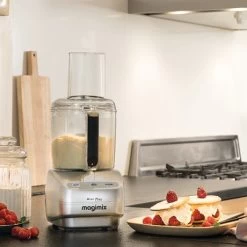 Magimix Robot Multifonctions Le Mini Plus Chrome Mat 18260F -Magasin De Fournitures De Cuisine À Domicile 76155 2 9 Robot Multifonctions Le Mini Plus Chrome mat 18260F Magimix