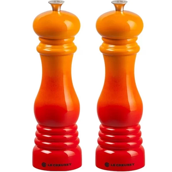 Le Creuset Set Moulins à Poivre Et à Sel Volcanique 3 Le Creuset Set Moulins à Poivre Et à Sel Volcanique